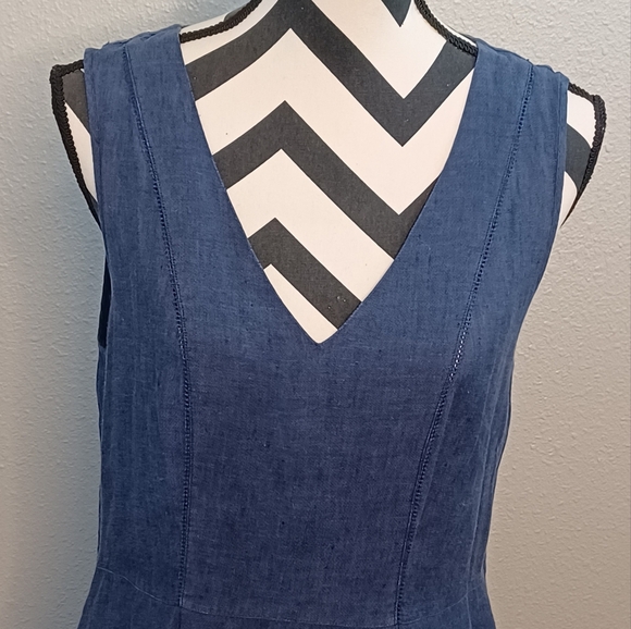Elegant Blue Midi Dress - Picture 3 of 14